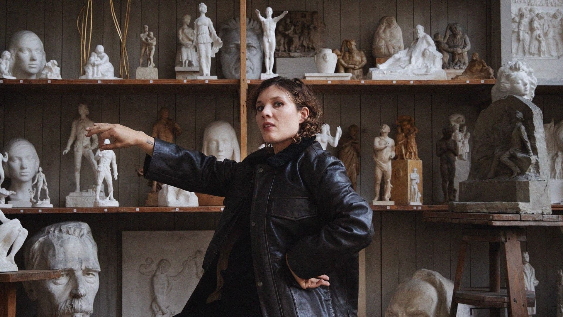 Promotional graphic for Amanda Bergman