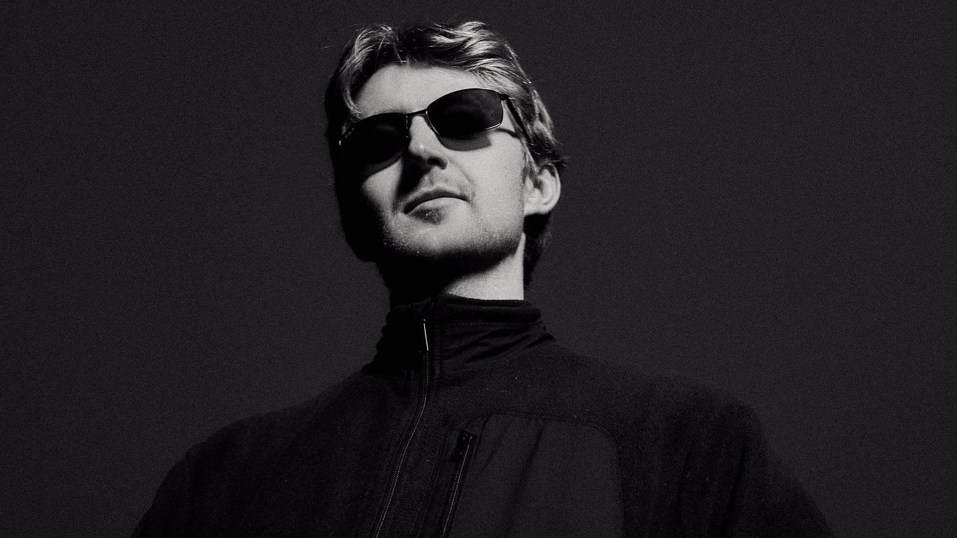 Promotional graphic for oskar med k