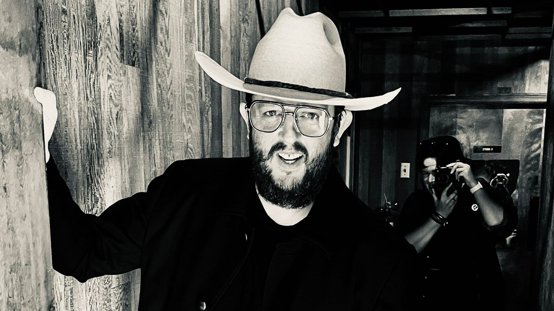 Promotional graphic for Bob Wayne