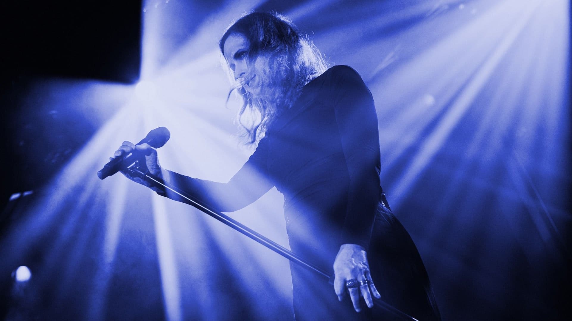 Promotional graphic for Alison Moyet